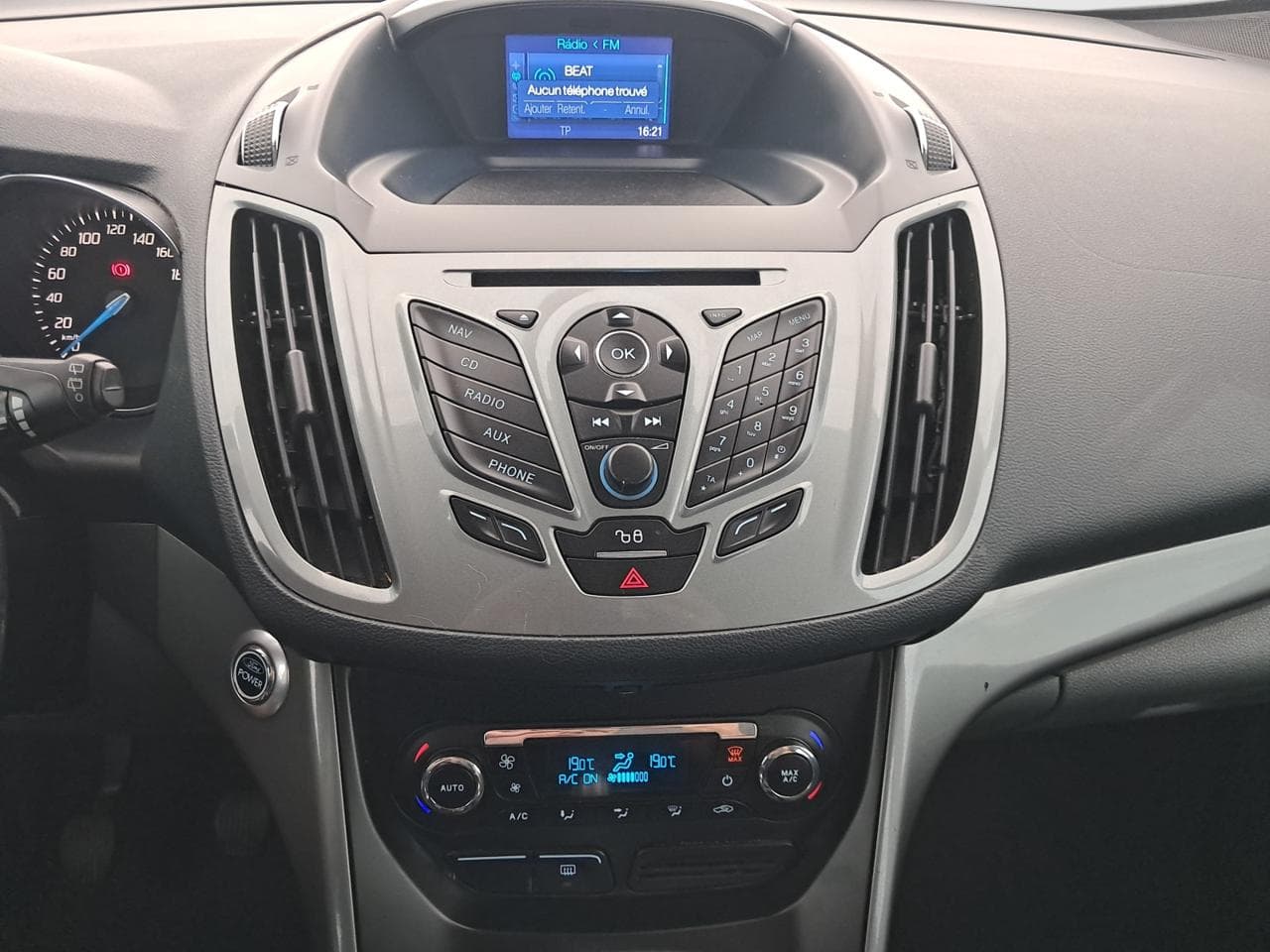 2013 Ford C-MAX - 18