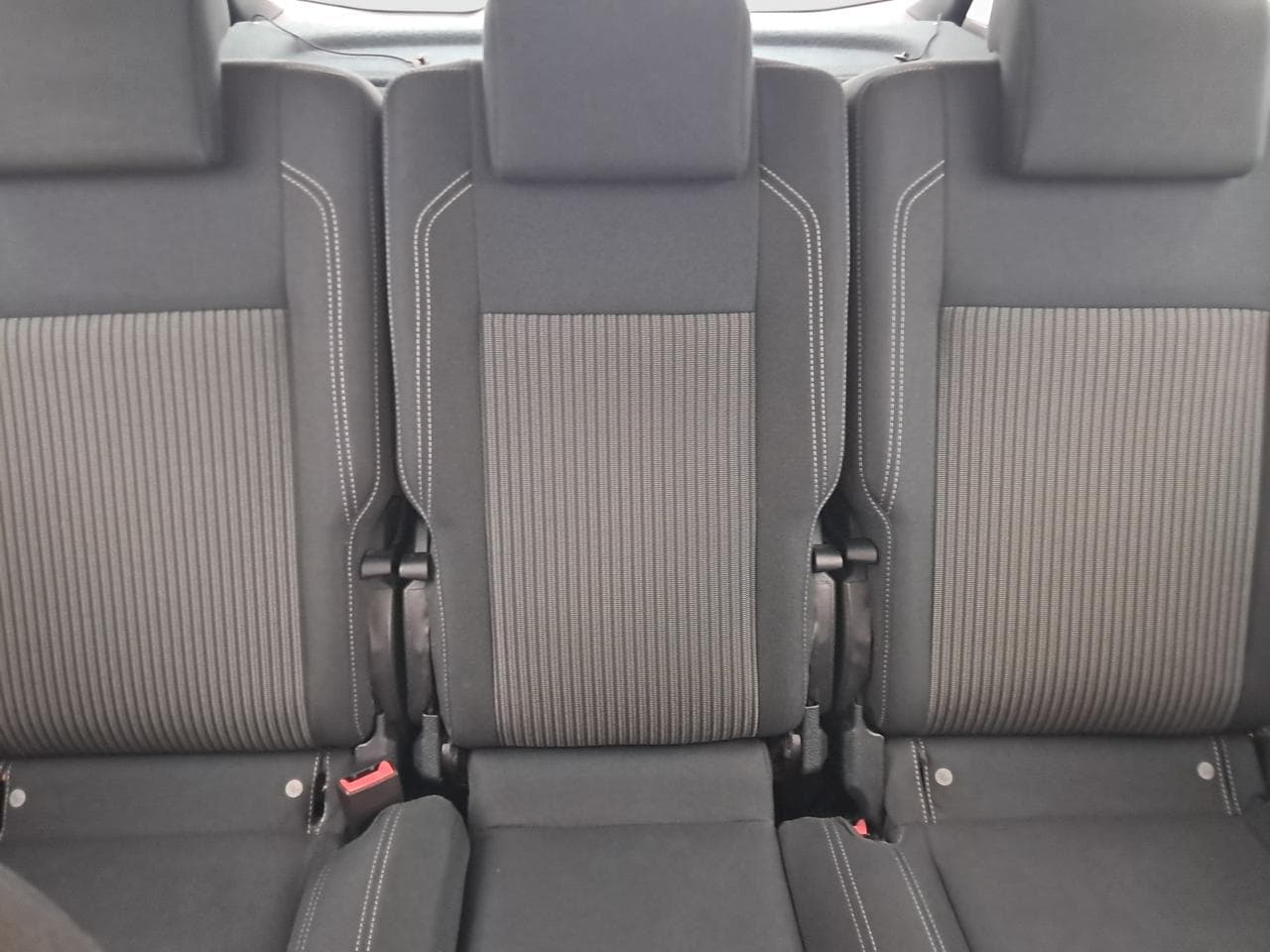 2013 Ford C-MAX - 14