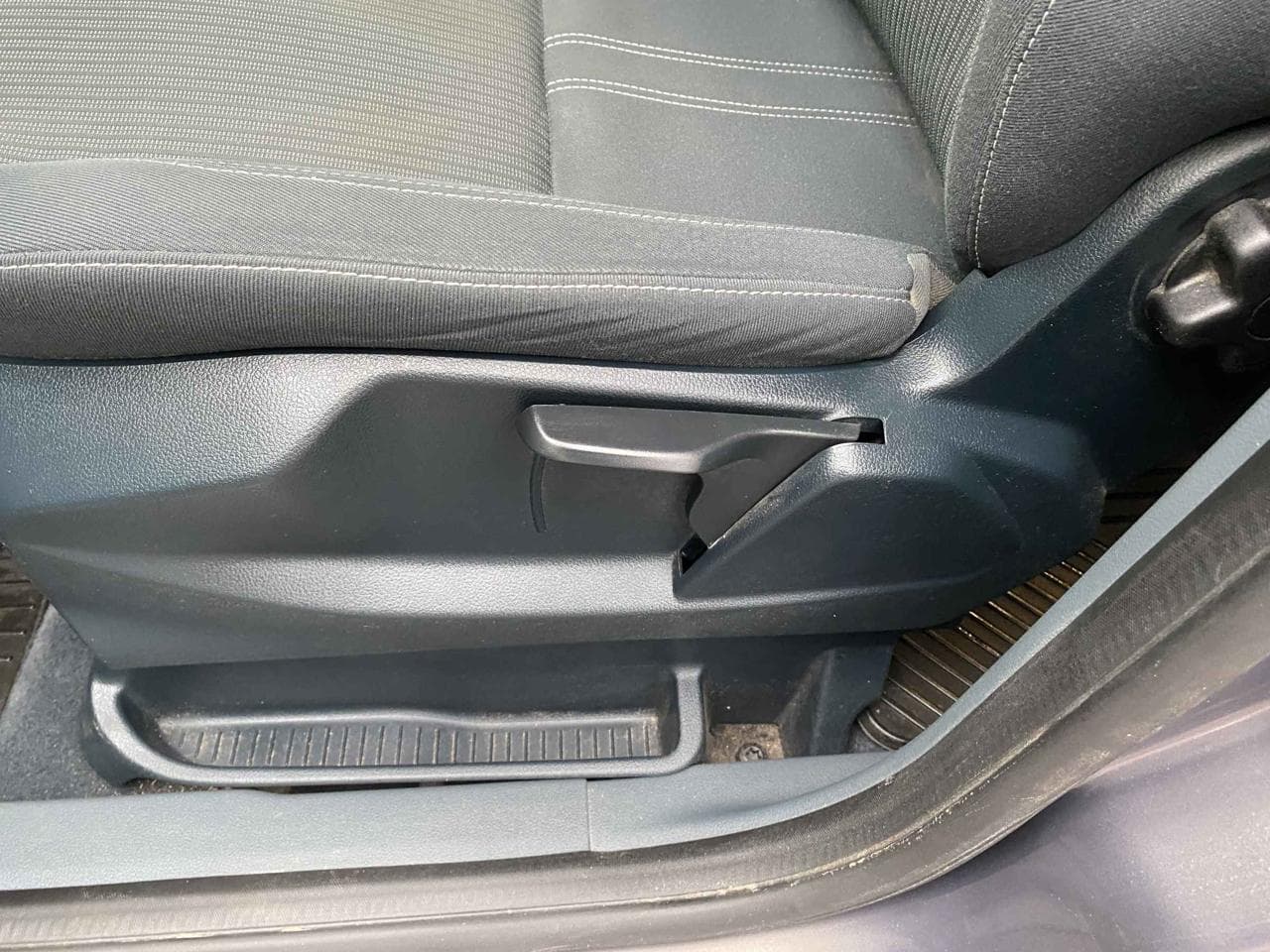 2014 Ford C-MAX - 14