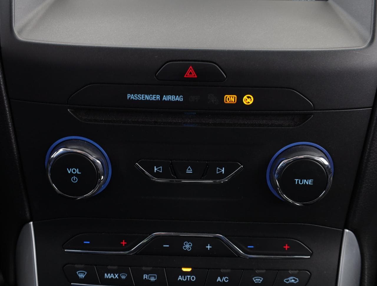 2016 Ford Ostatní - 19