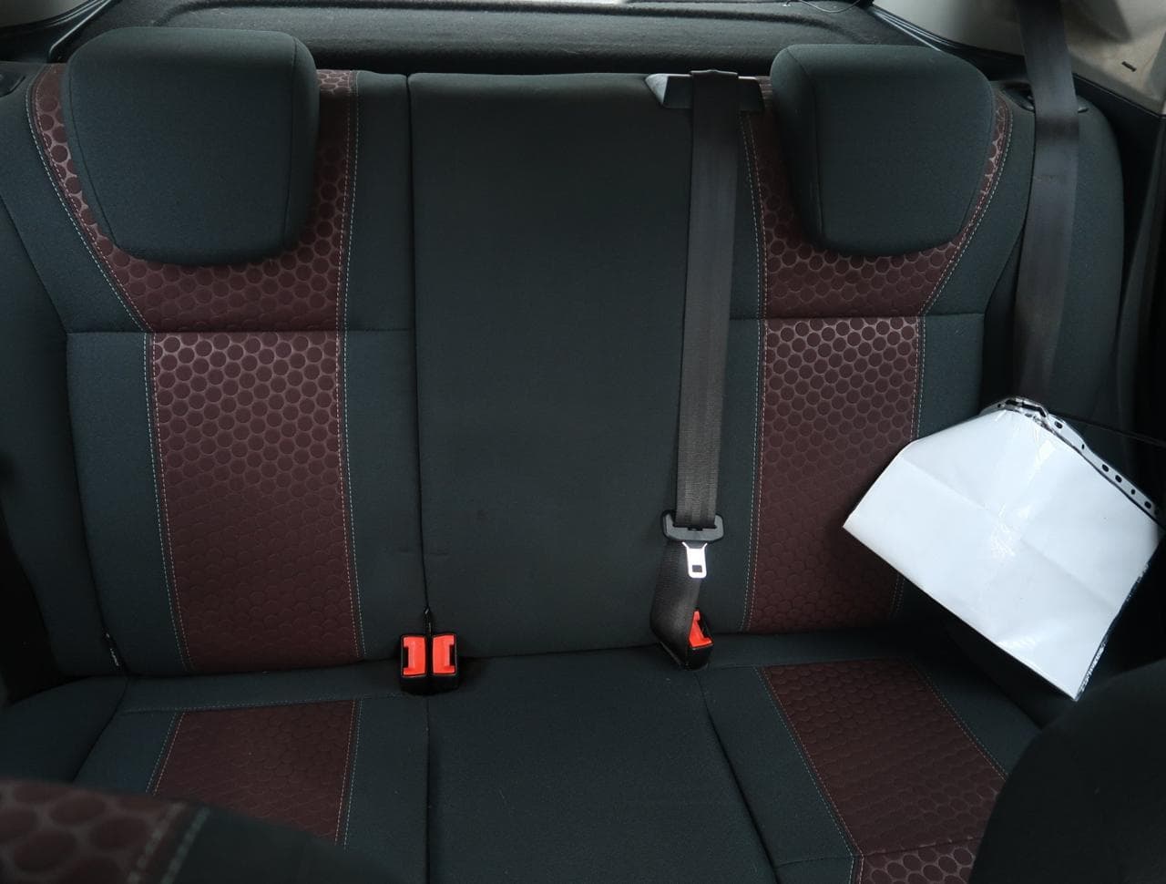 2009 Ford Fiesta - 14