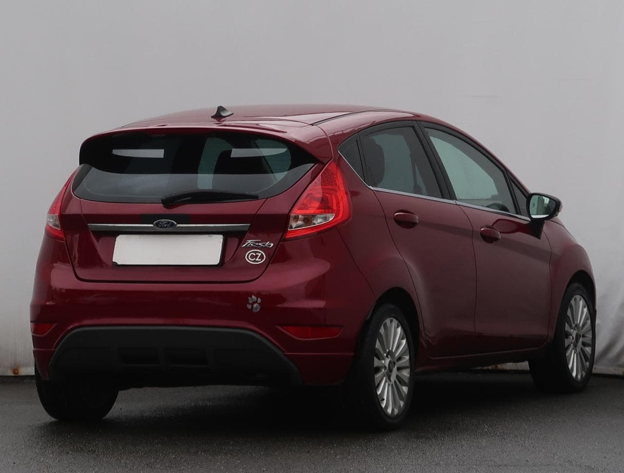 2009 Ford Fiesta - 7