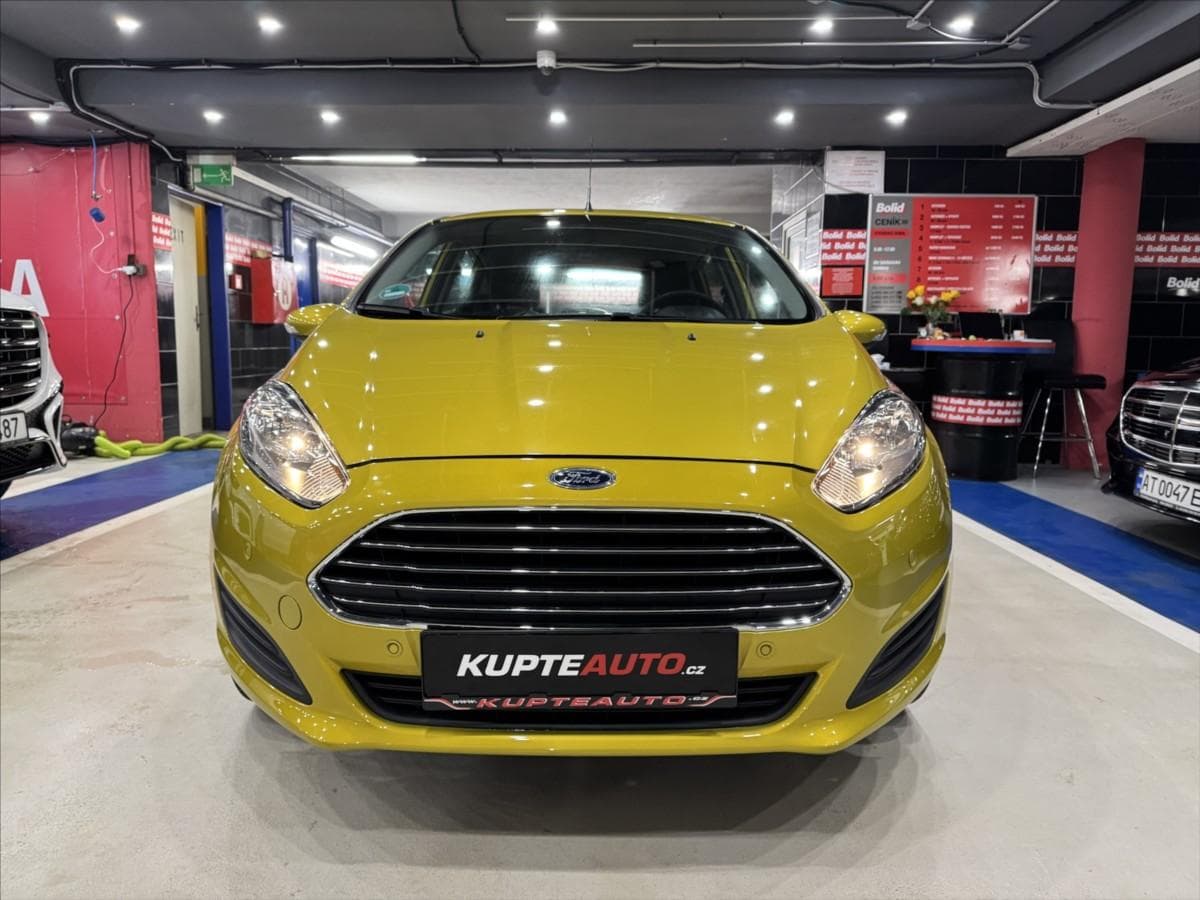 2015 Ford FIESTA - 11
