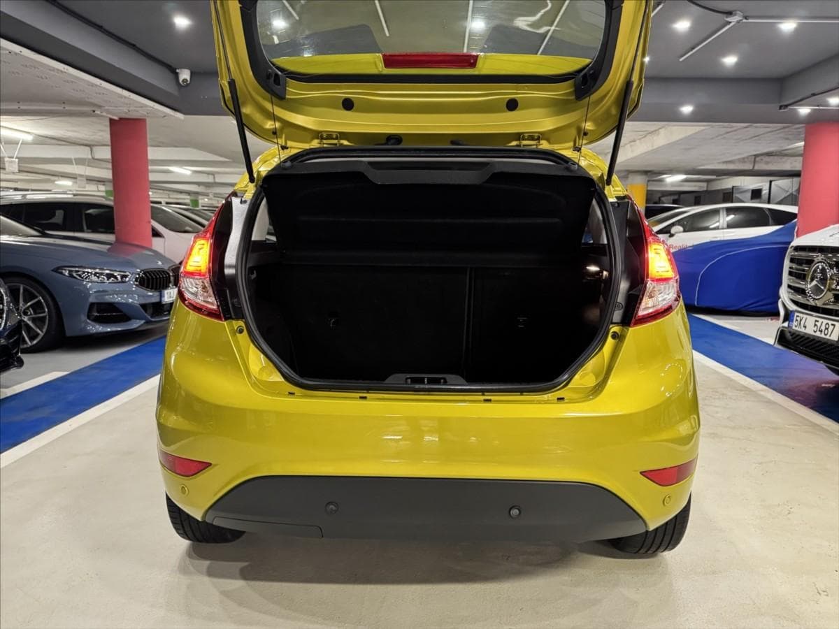 2015 Ford FIESTA - 6