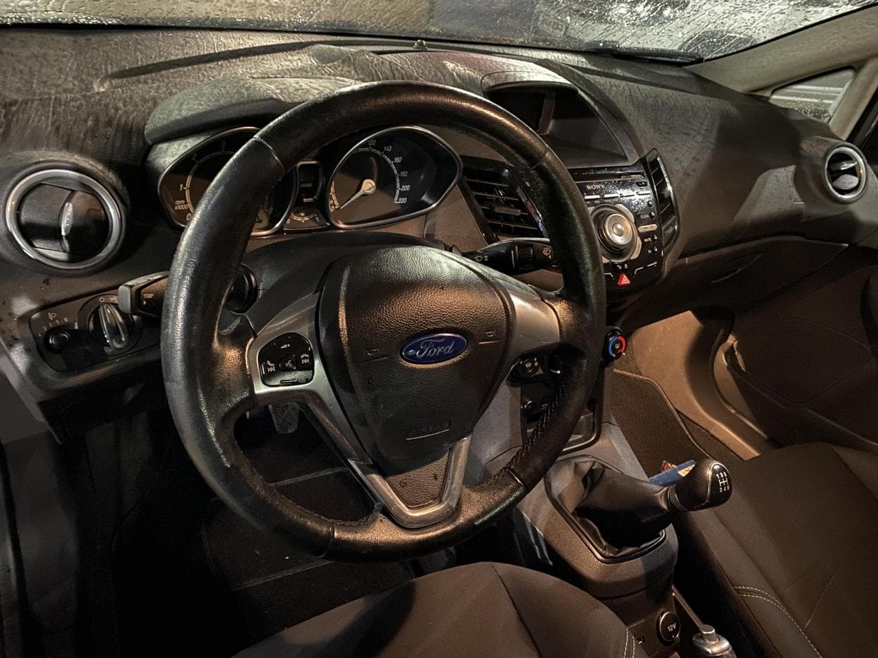 2017 Ford Fiesta - 12