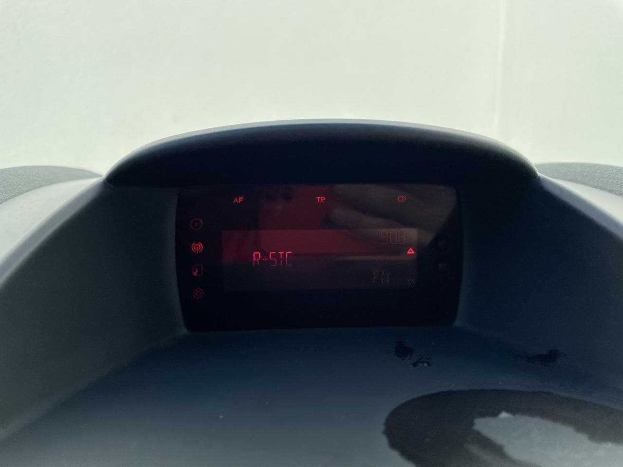 2009 Ford Fiesta - 12