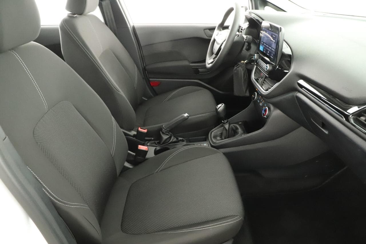 2022 Ford Fiesta - 10