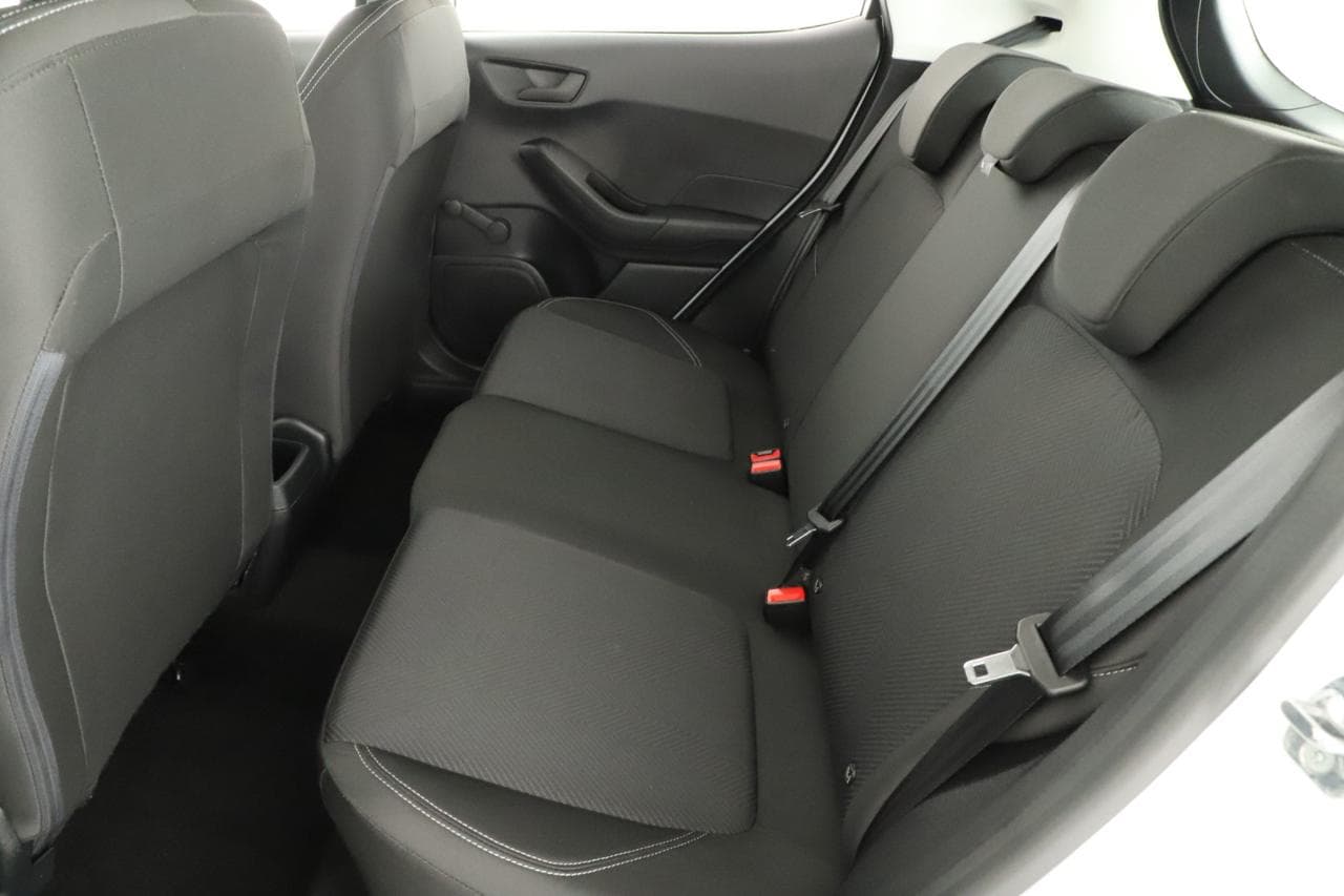 2022 Ford Fiesta - 12