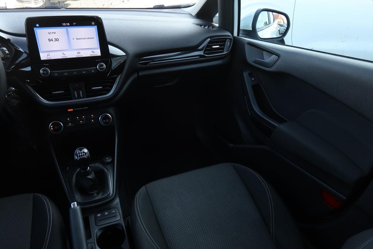 2022 Ford Fiesta - 11