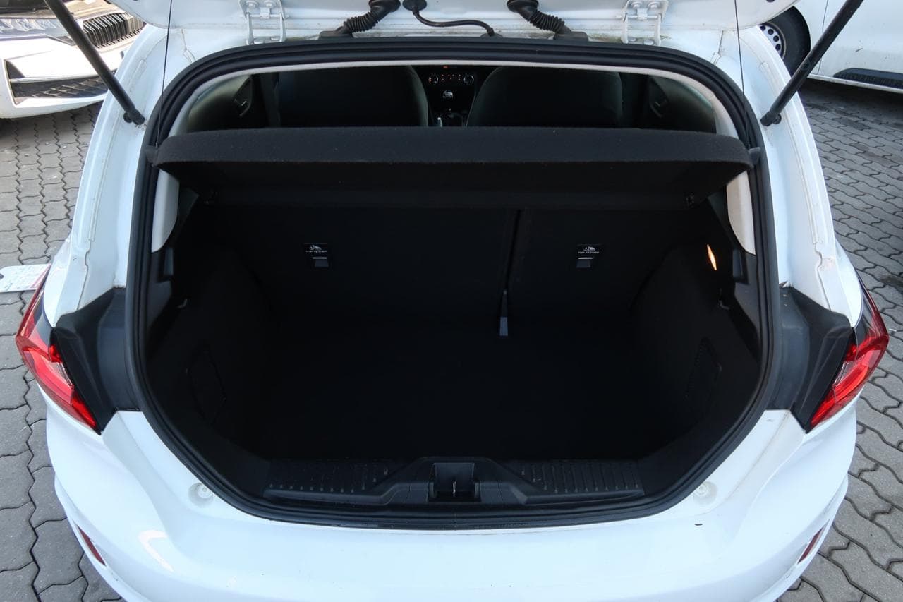 2022 Ford Fiesta - 19