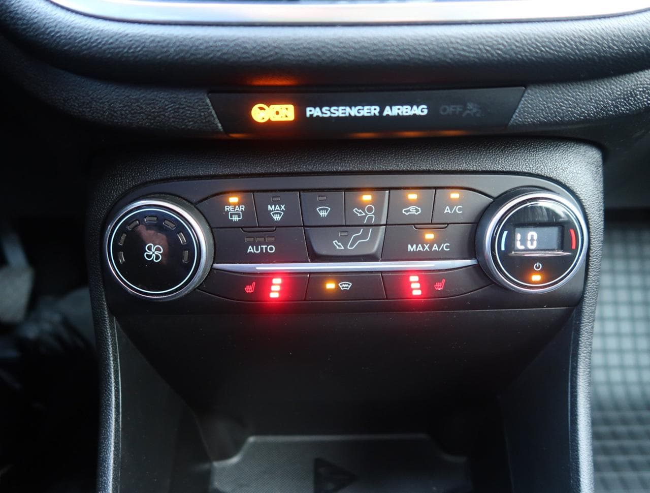 2019 Ford Fiesta - 20