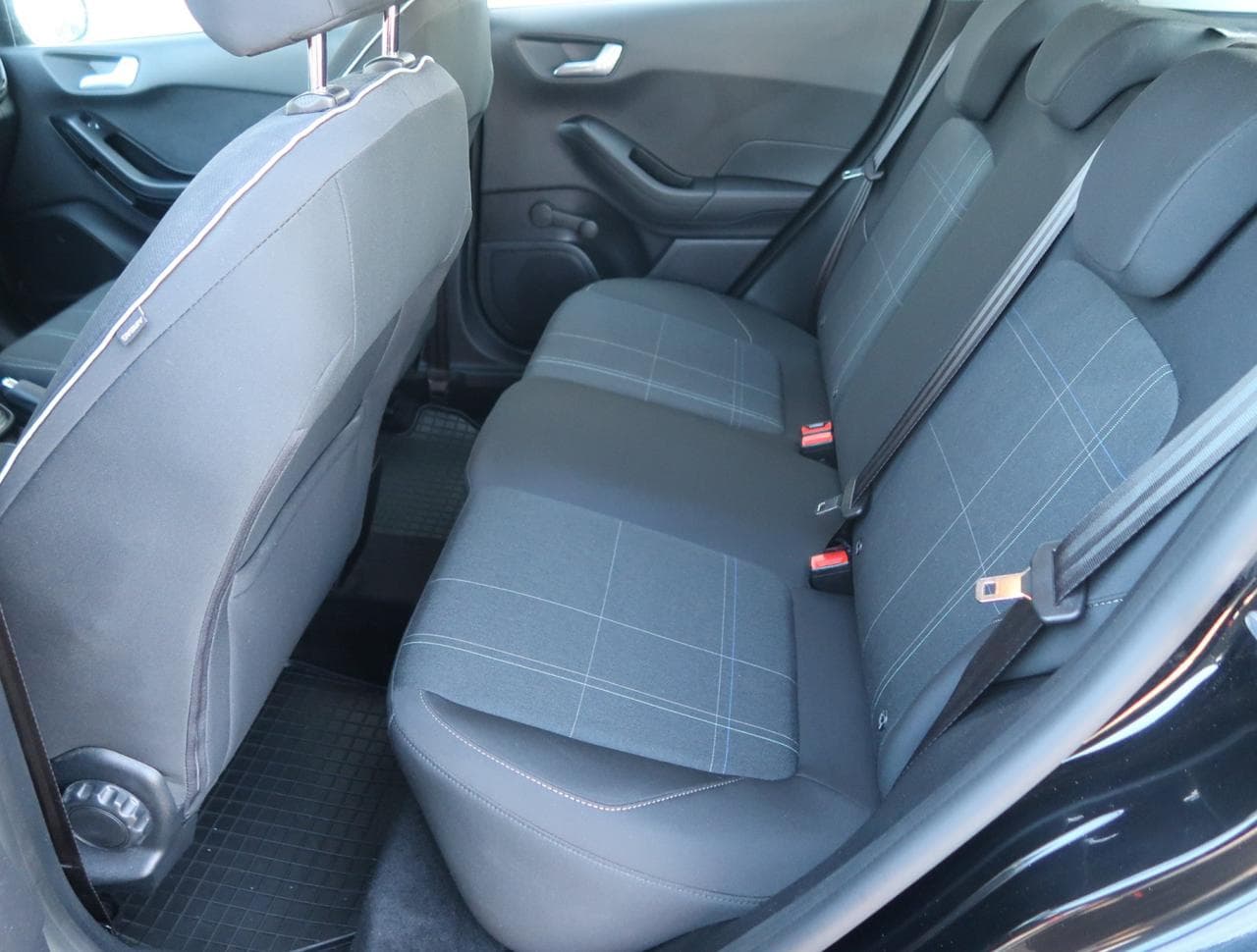 2019 Ford Fiesta - 15