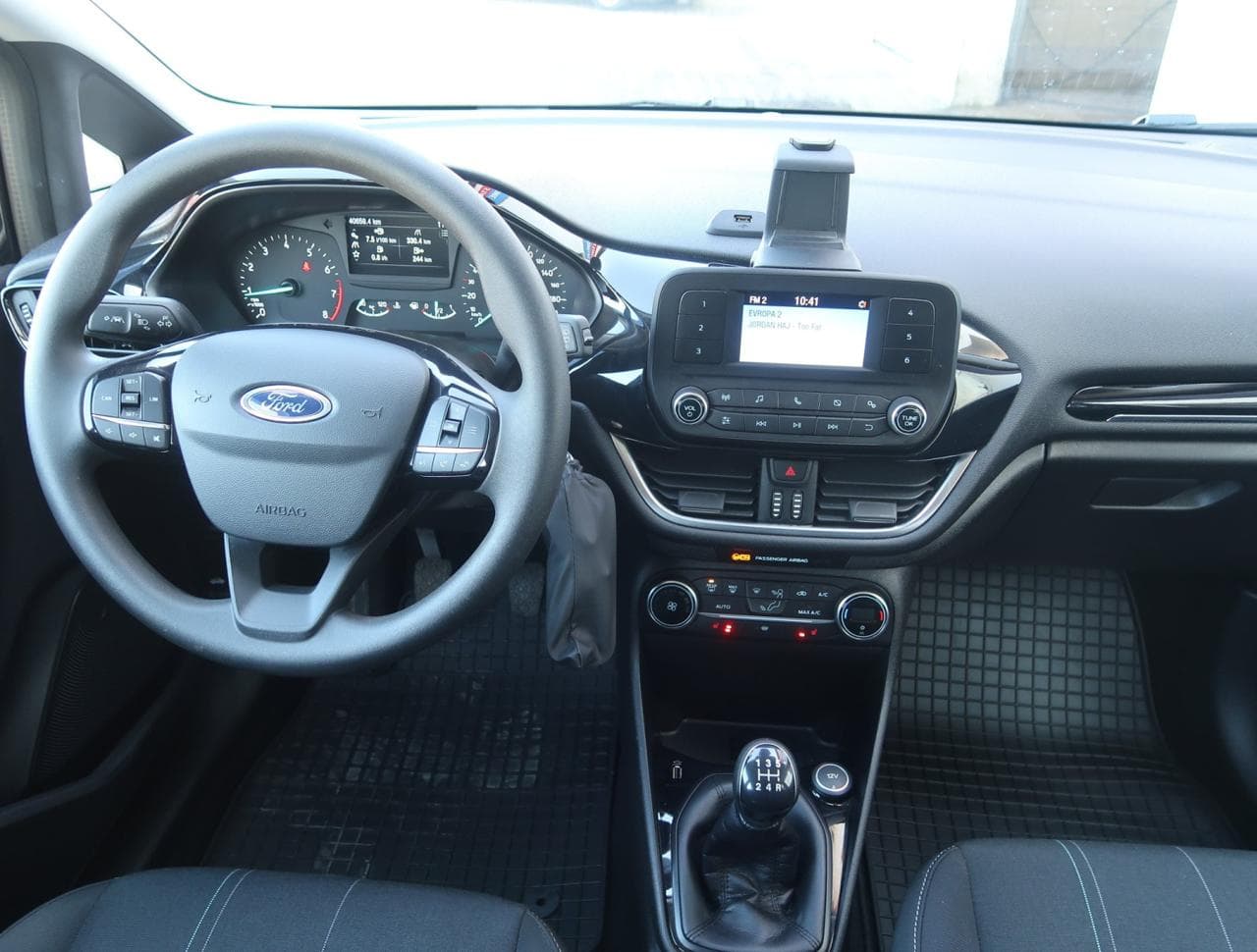 2019 Ford Fiesta - 10