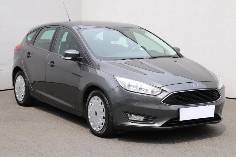 Ford Focus 1.5 EB, ČR hatchback