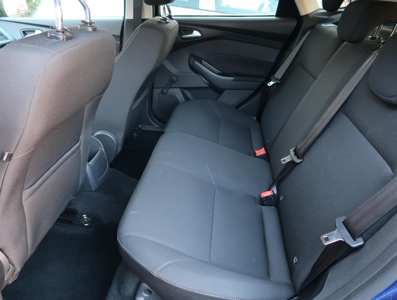 2018 Ford Focus - 15