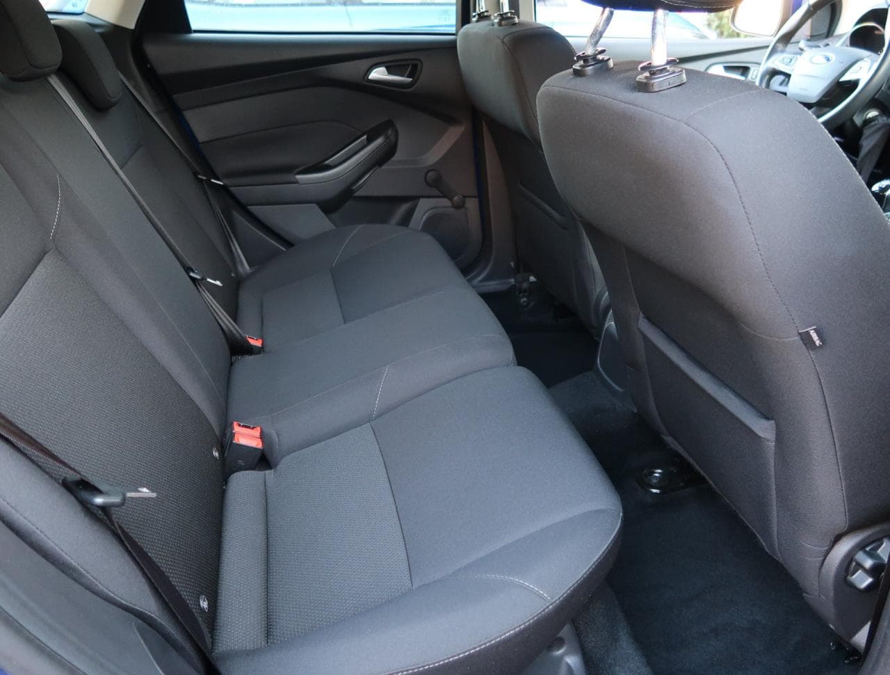 2018 Ford Focus - 13