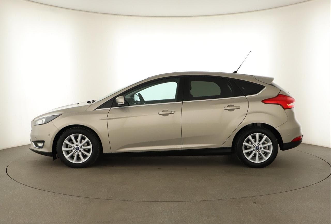2016 Ford Focus - 4