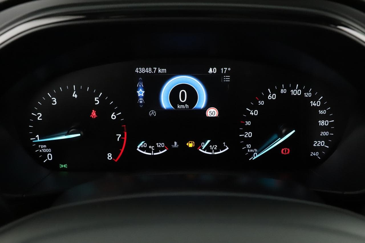 2018 Ford Focus - 16