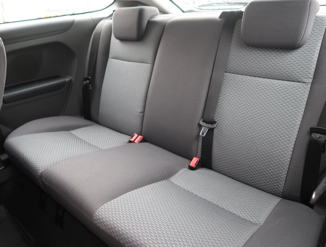 2007 Ford Focus - 15