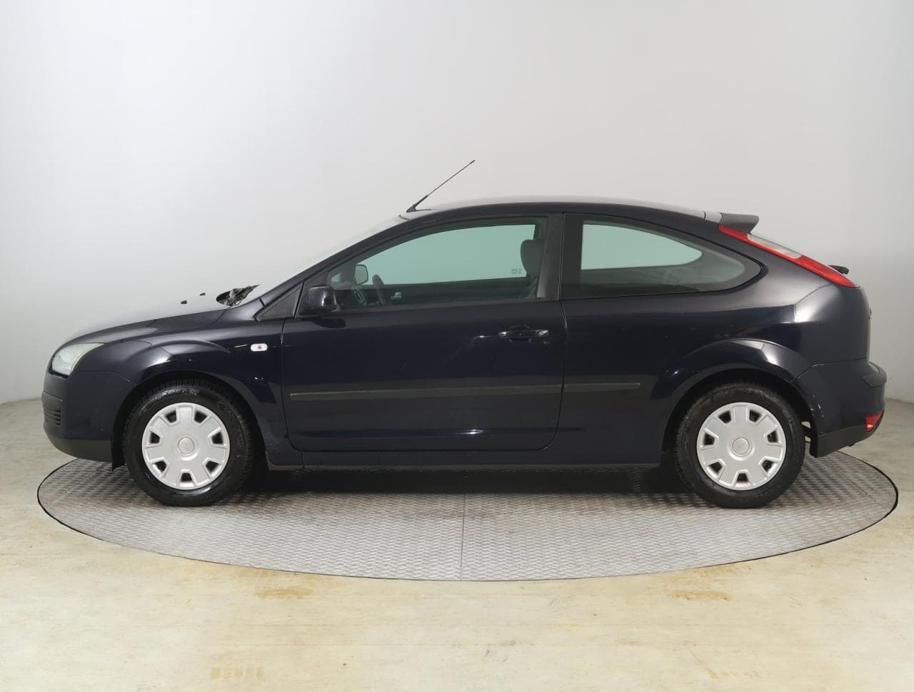 2007 Ford Focus - 4