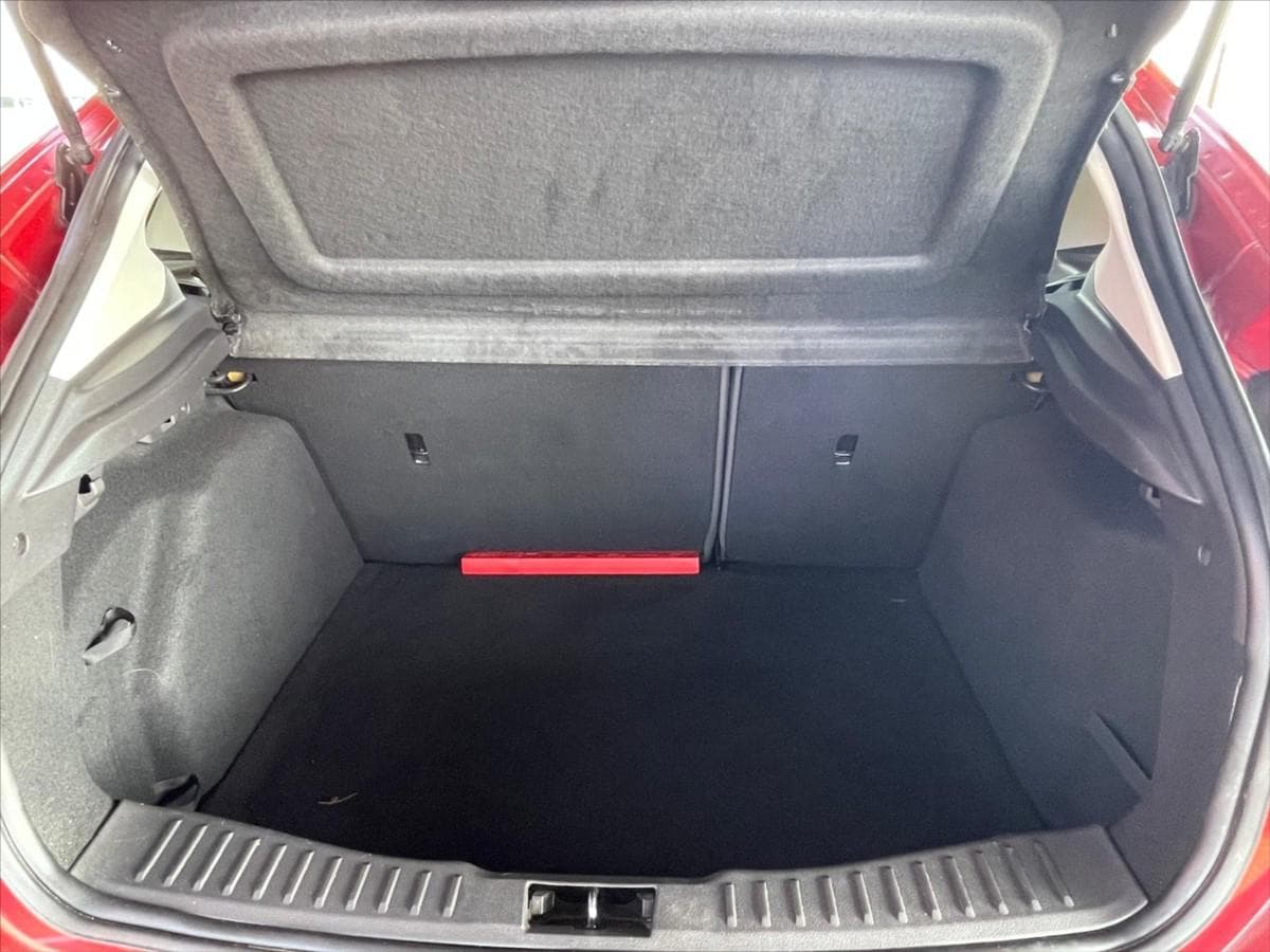 2013 Ford Focus - 12