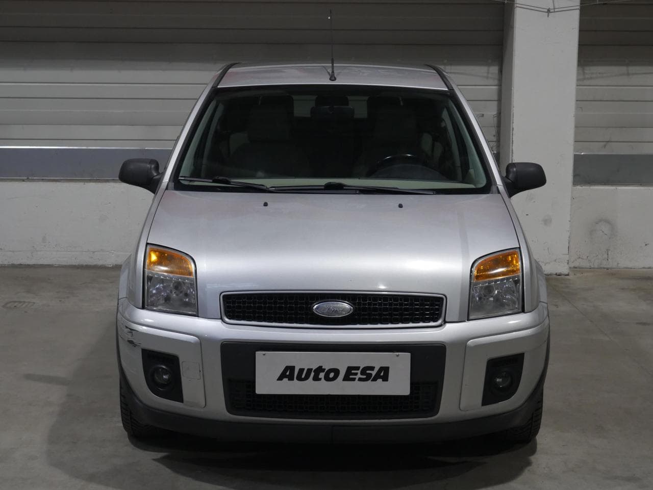 2005 Ford FUSION - 2