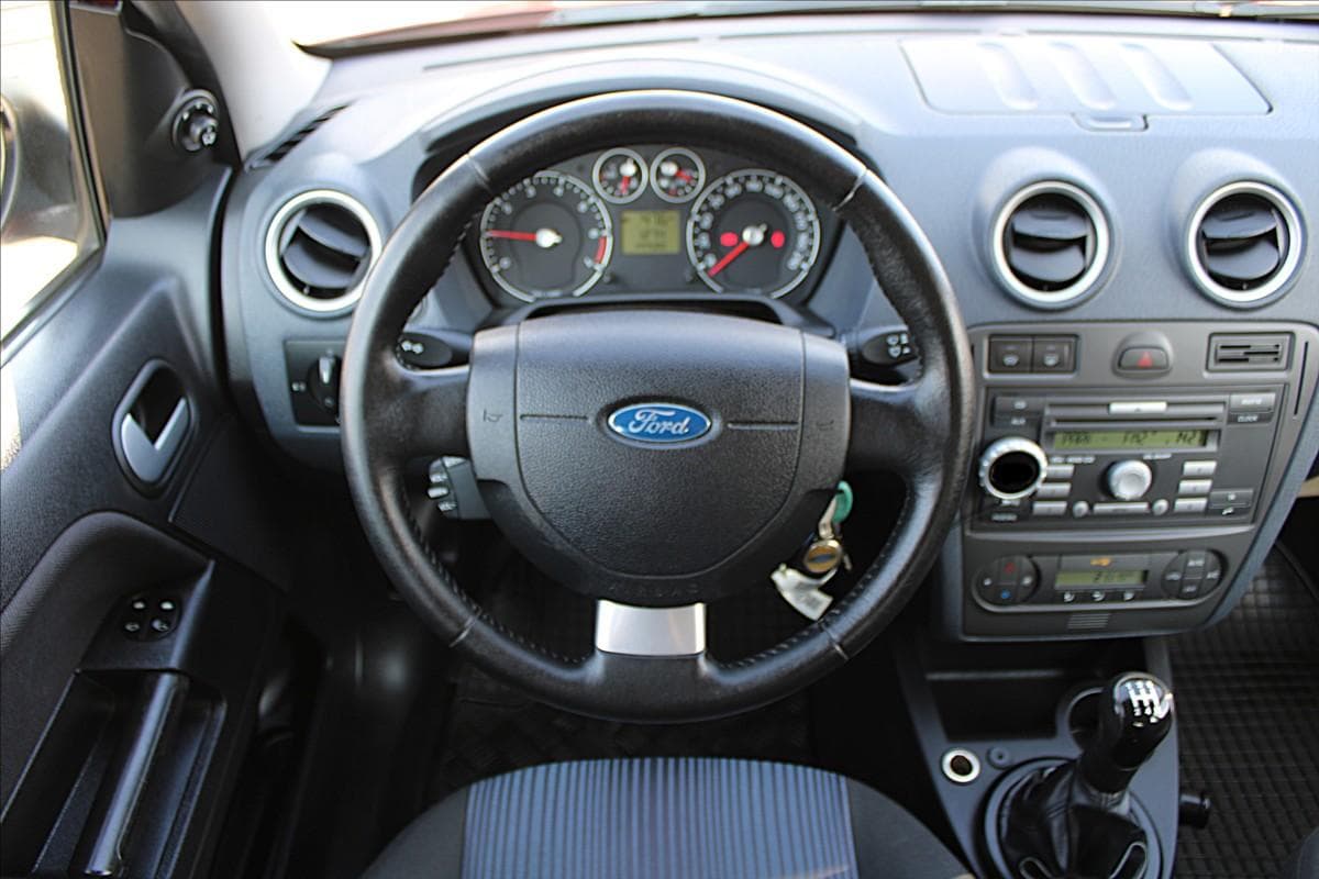 2008 Ford Fusion - 10