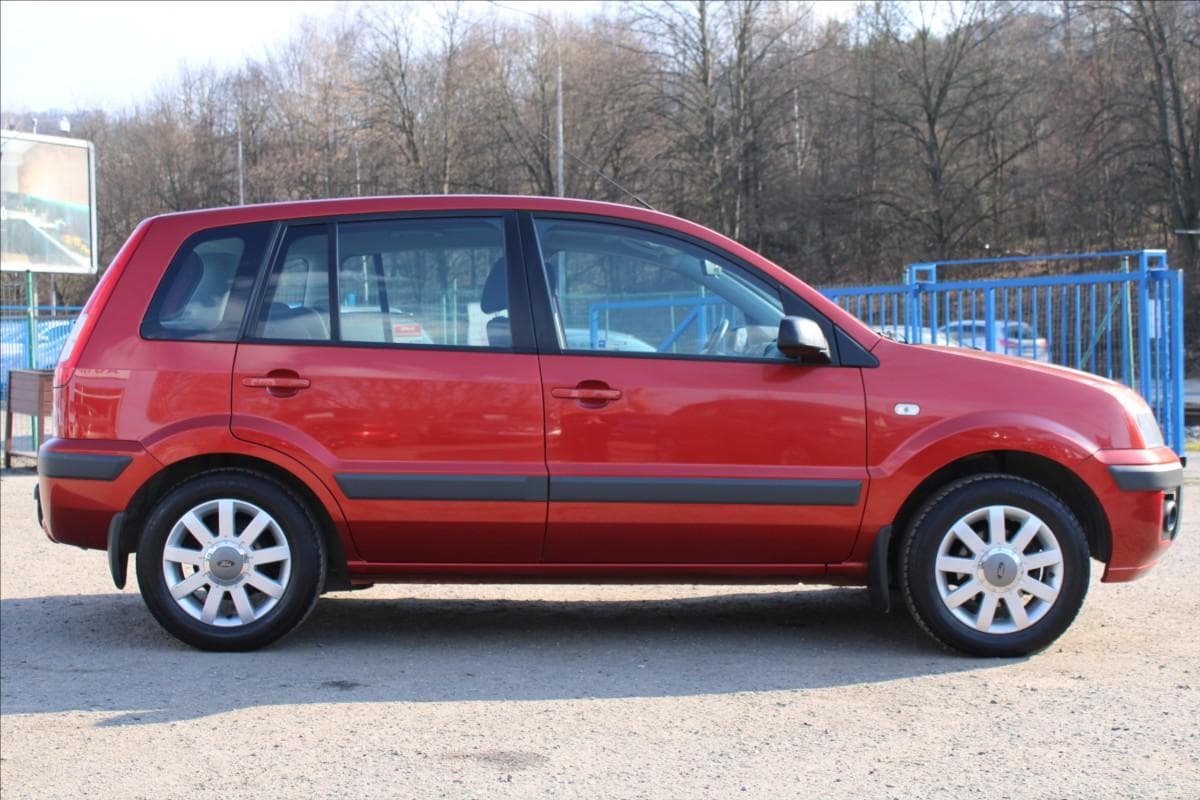 2008 Ford Fusion - 4