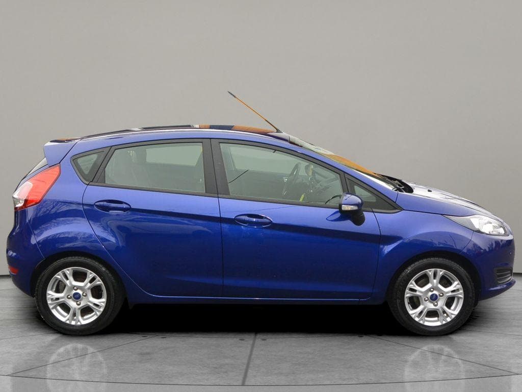 2014 Ford FIESTA - 4