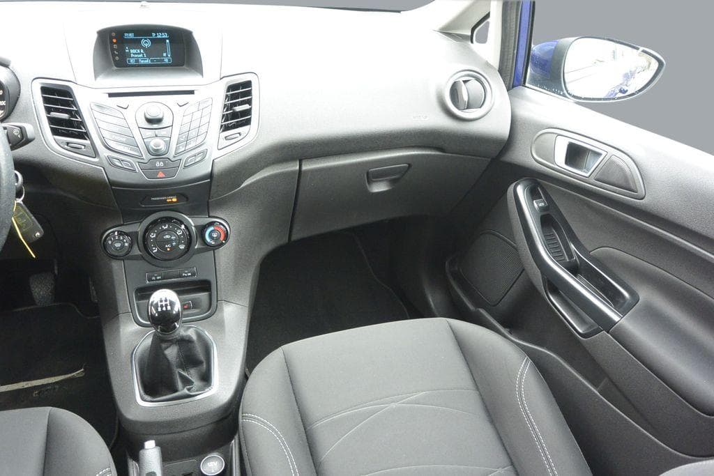 2014 Ford FIESTA - 13