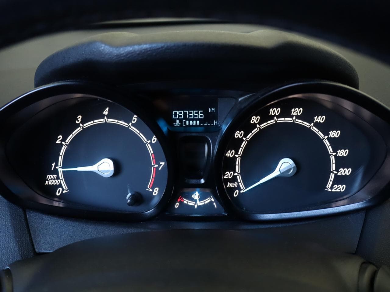 2013 Ford Fiesta - 15