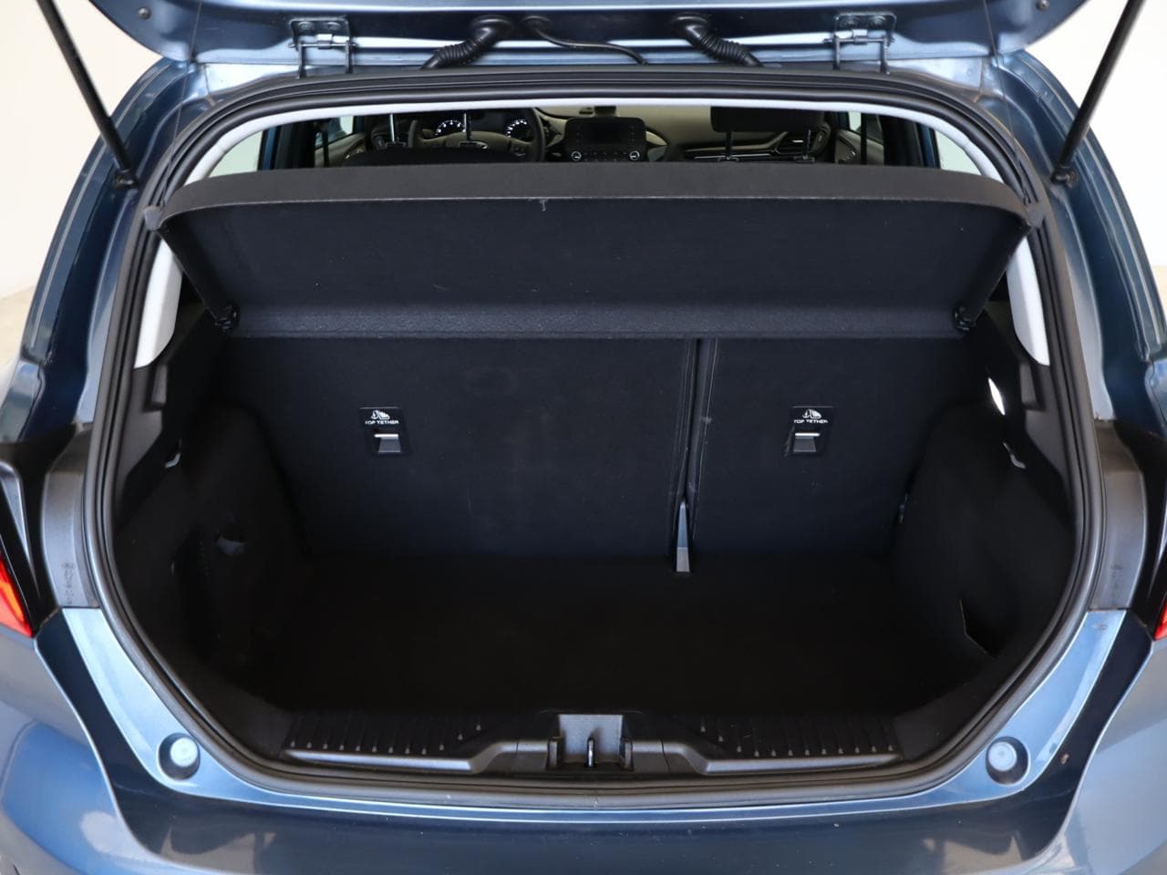 2019 Ford FIESTA - 17