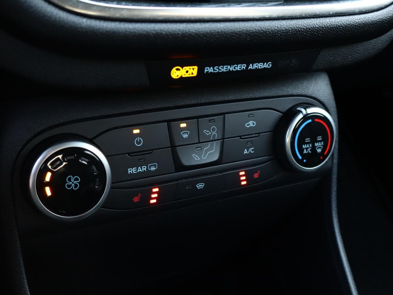 2019 Ford FIESTA - 20