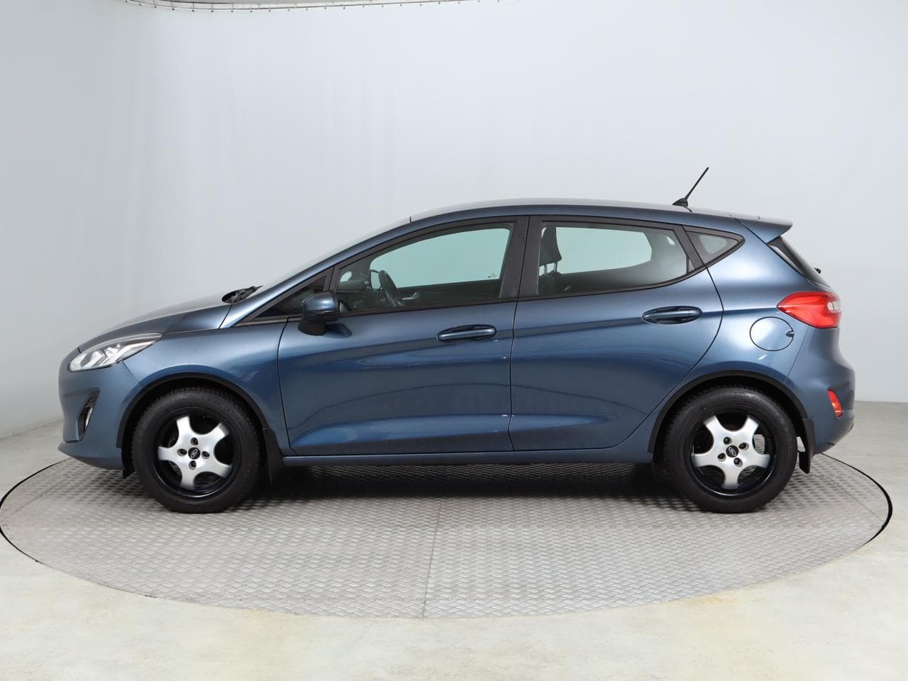 2019 Ford FIESTA - 4
