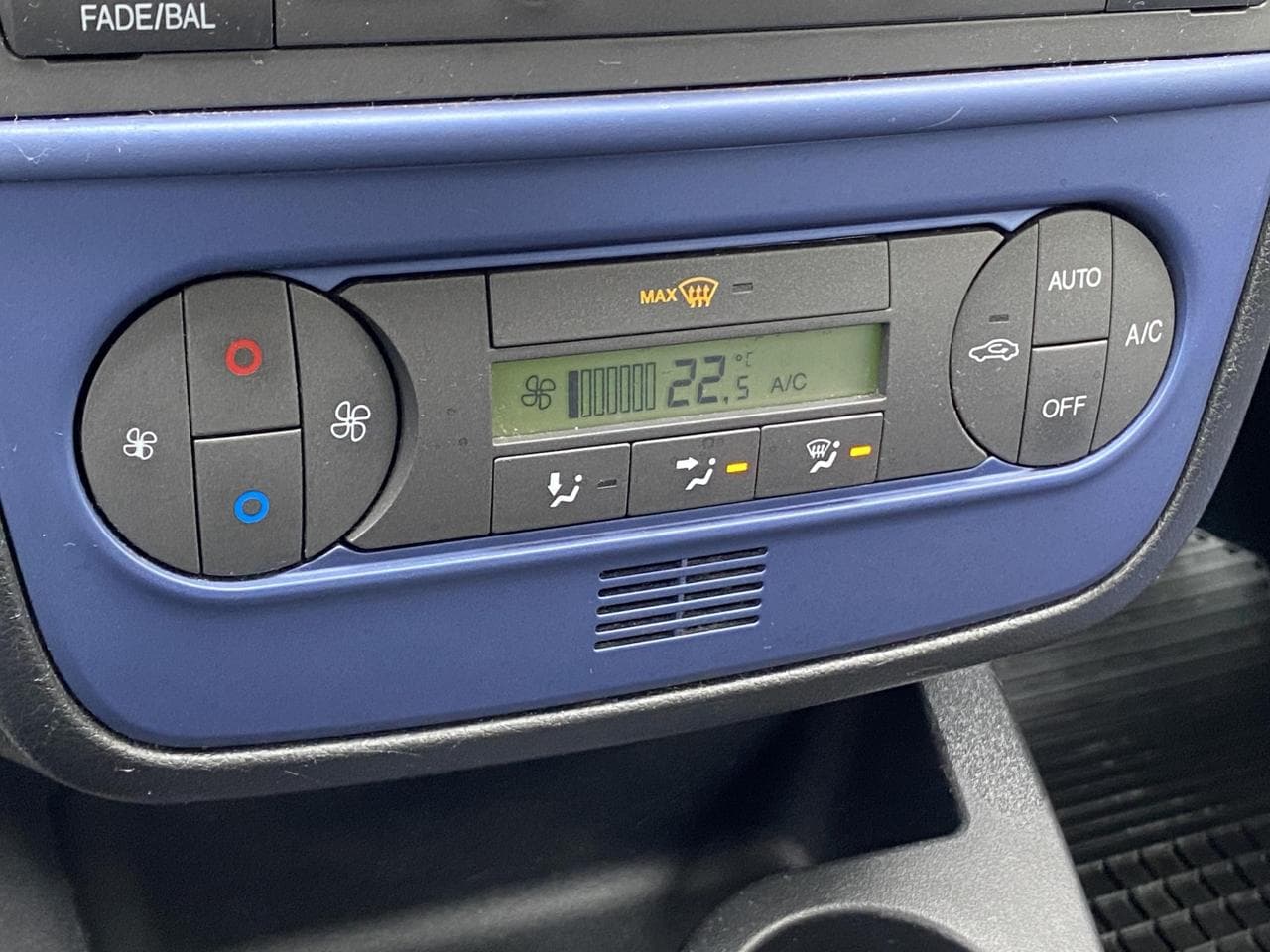 2008 Ford FIESTA - 15