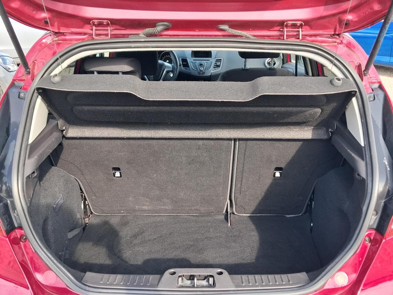 2013 Ford FIESTA - 7