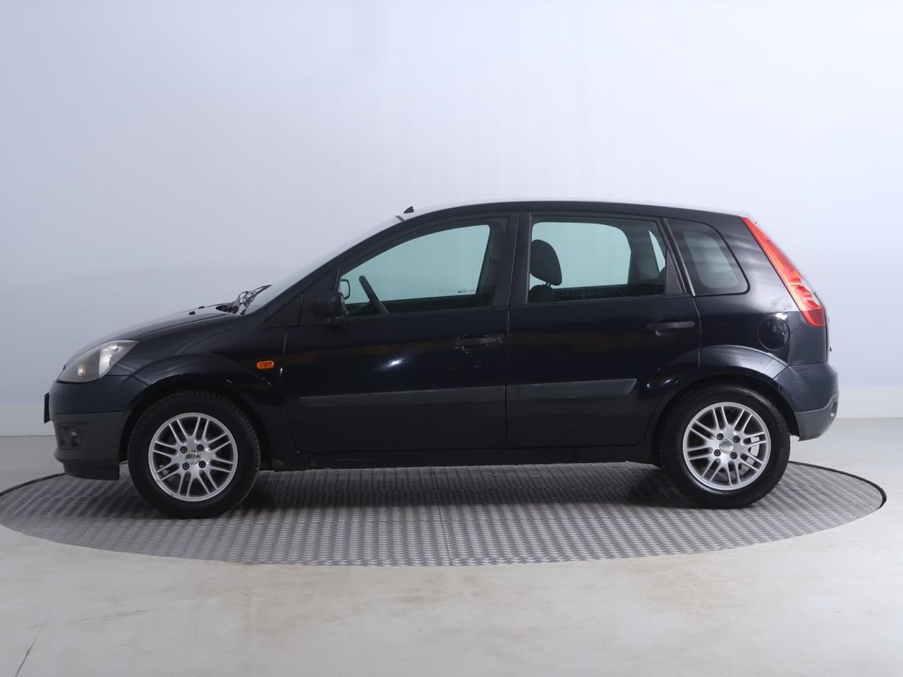 2006 Ford FIESTA - 4