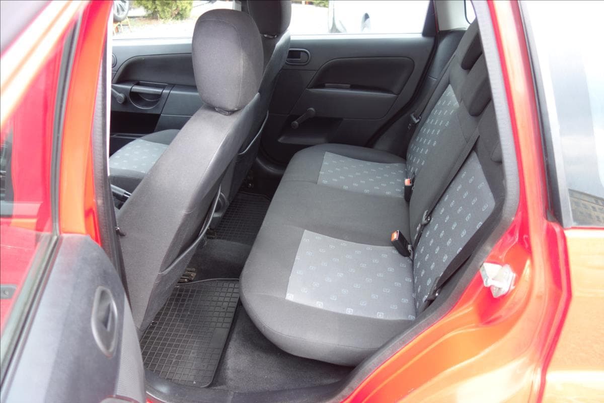 2003 Ford FIESTA - 14