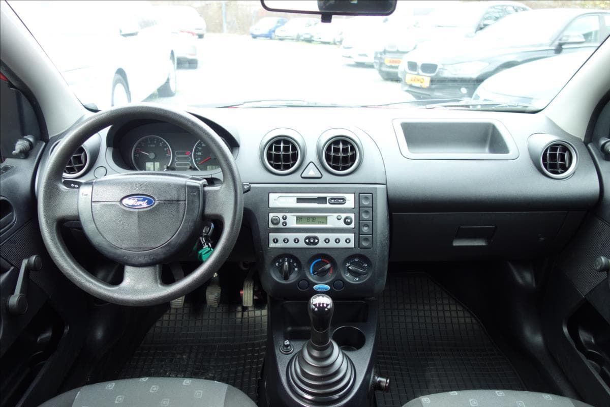 2003 Ford FIESTA - 16