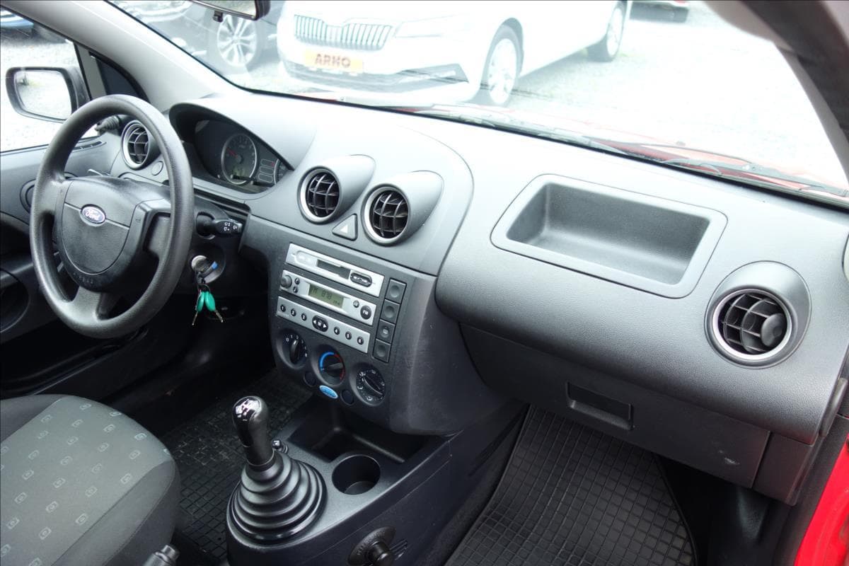 2003 Ford FIESTA - 12