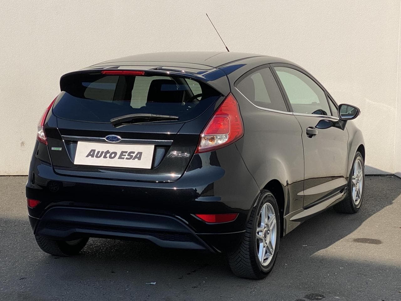 2015 Ford FIESTA - 4