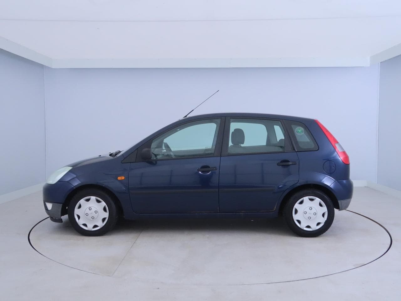 2003 Ford FIESTA - 4