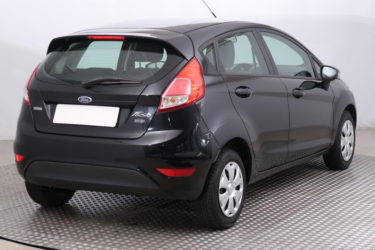 2013 Ford FIESTA - 7