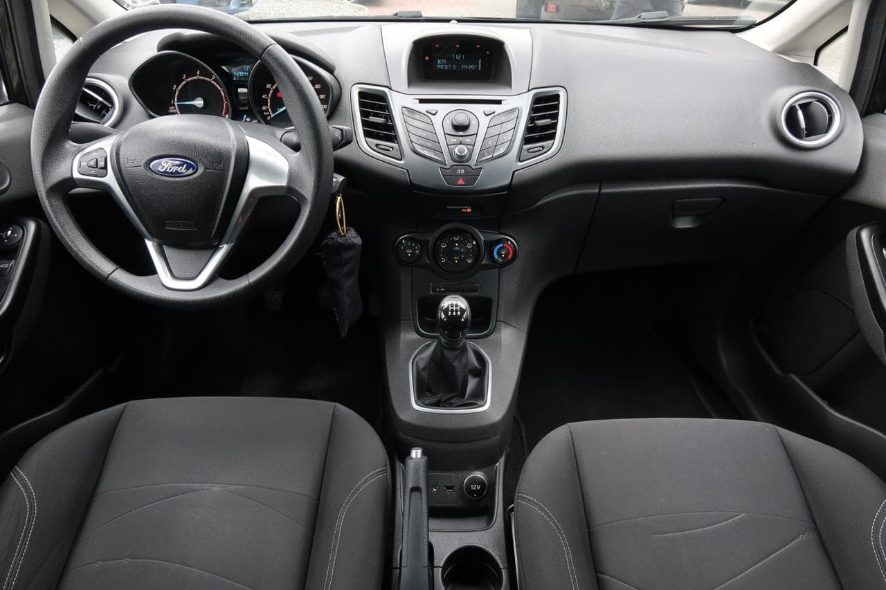 2013 Ford FIESTA - 10