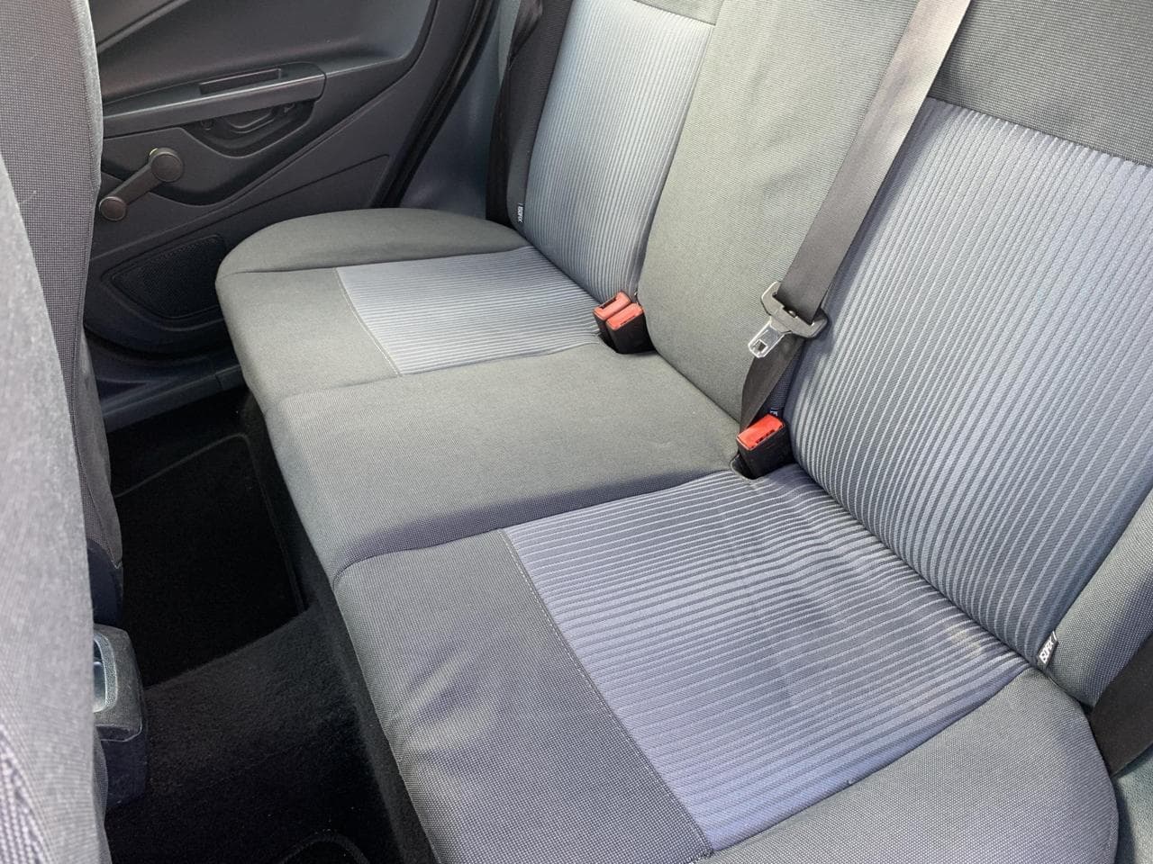 2012 Ford FIESTA - 10