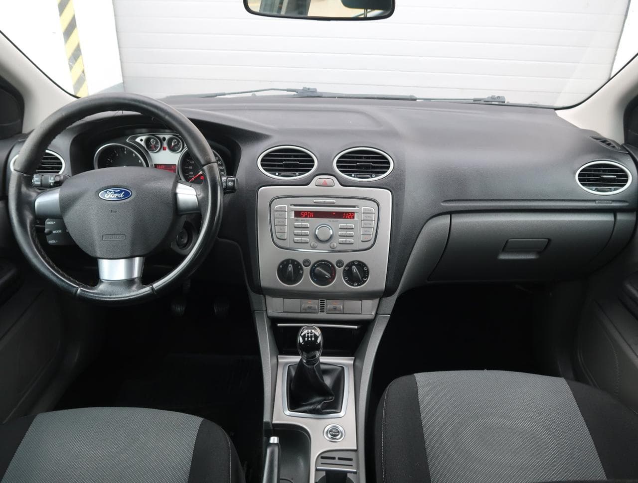 2009 Ford Focus - 10