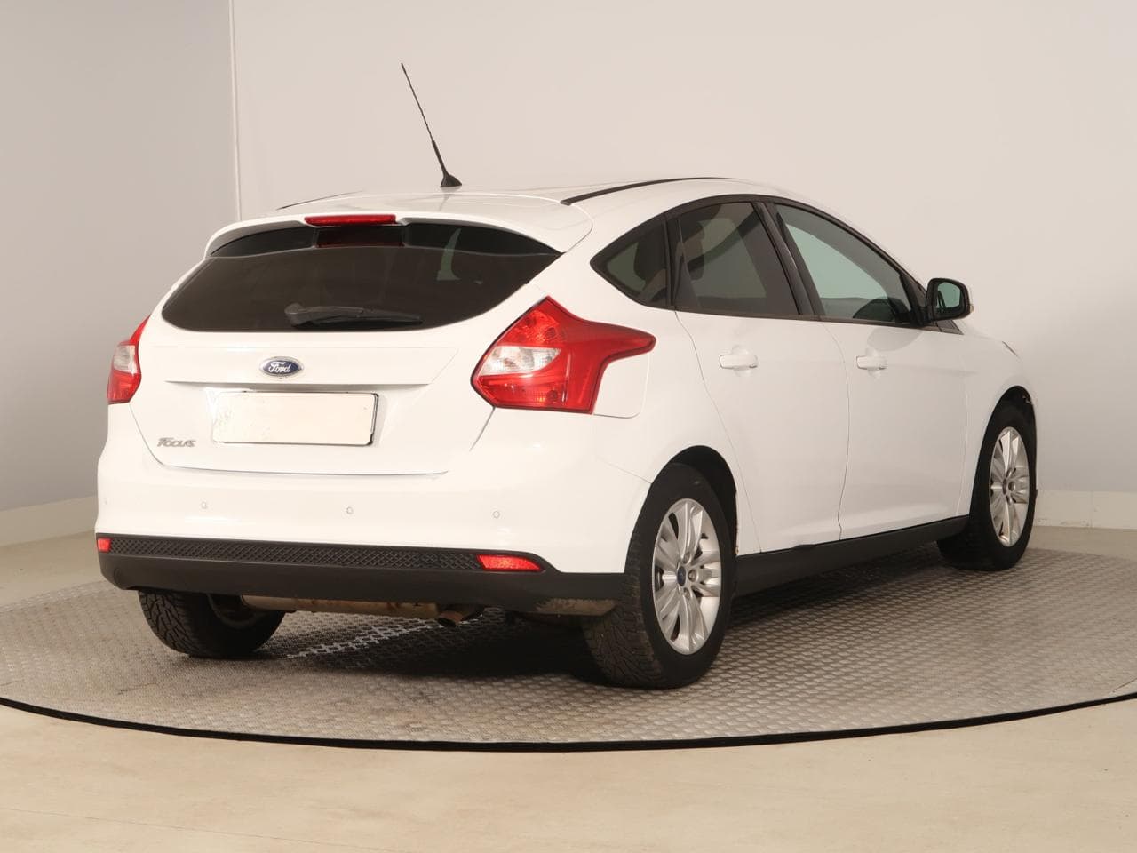 2011 Ford Focus - 7