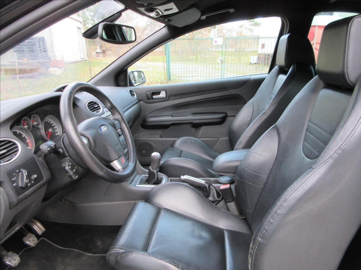 2006 Ford Focus - 21