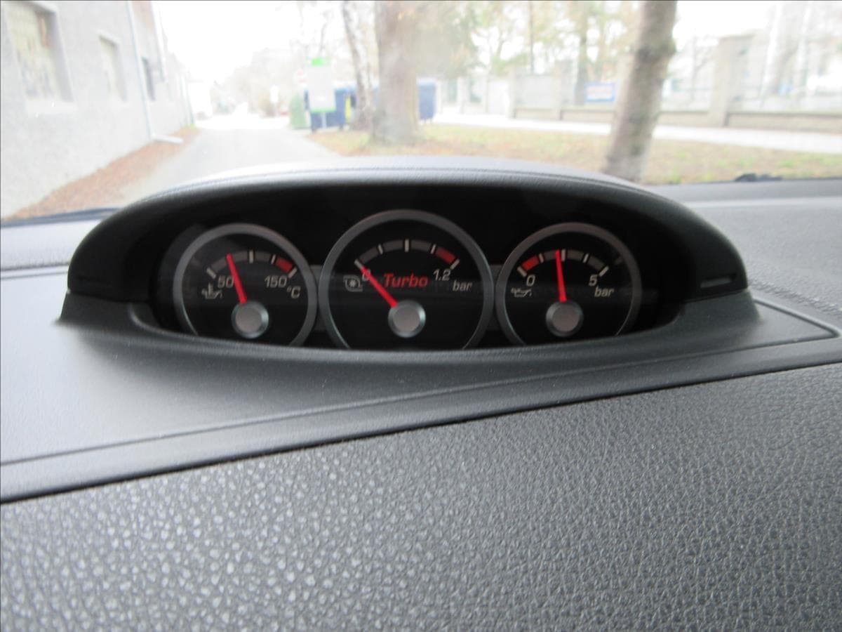 2006 Ford Focus - 35