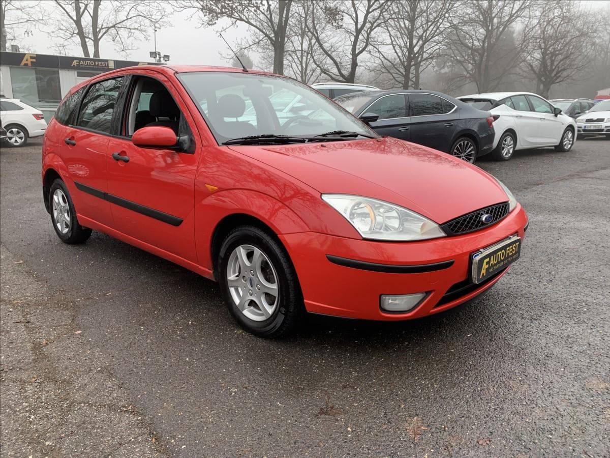 2002 Ford Focus - 5